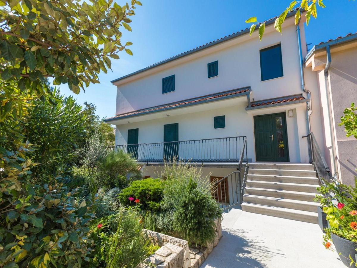 Apartments Loncaric Crikvenica Buitenkant foto
