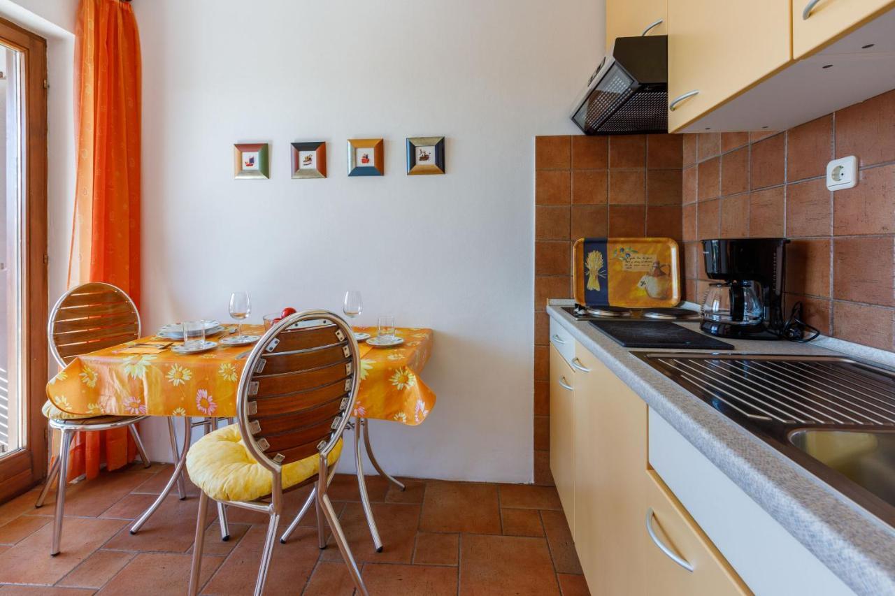 Apartments Loncaric Crikvenica Buitenkant foto