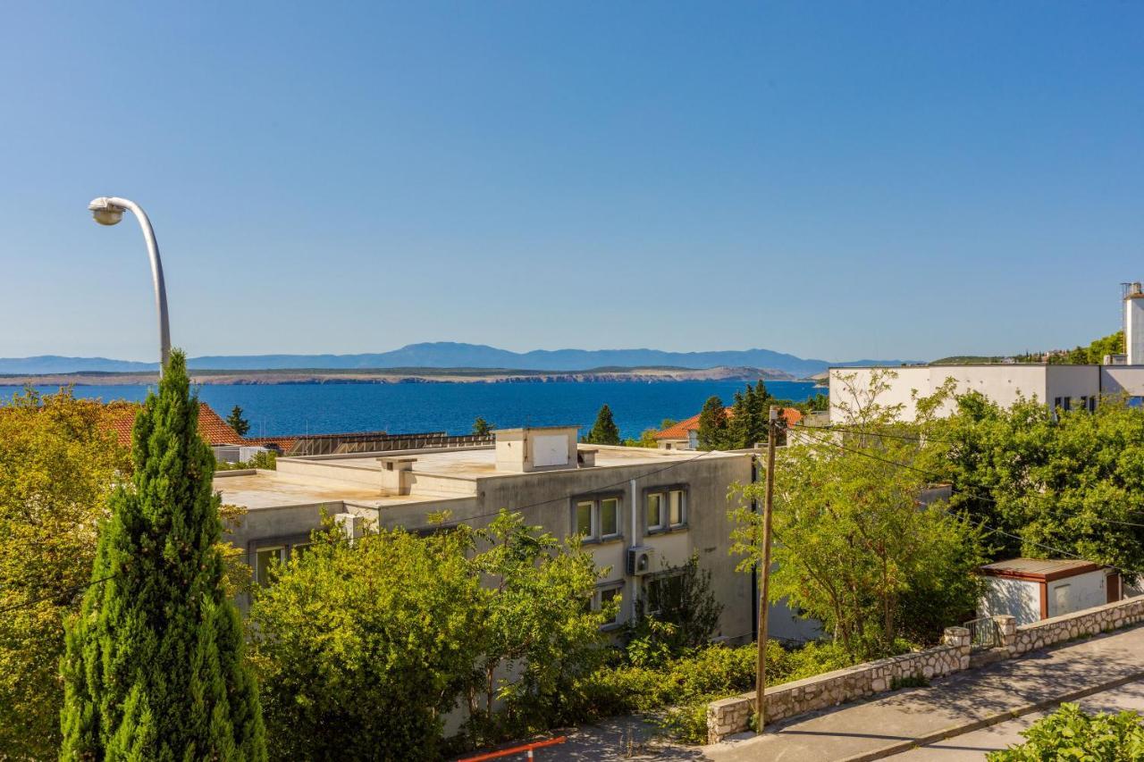 Apartments Loncaric Crikvenica Buitenkant foto