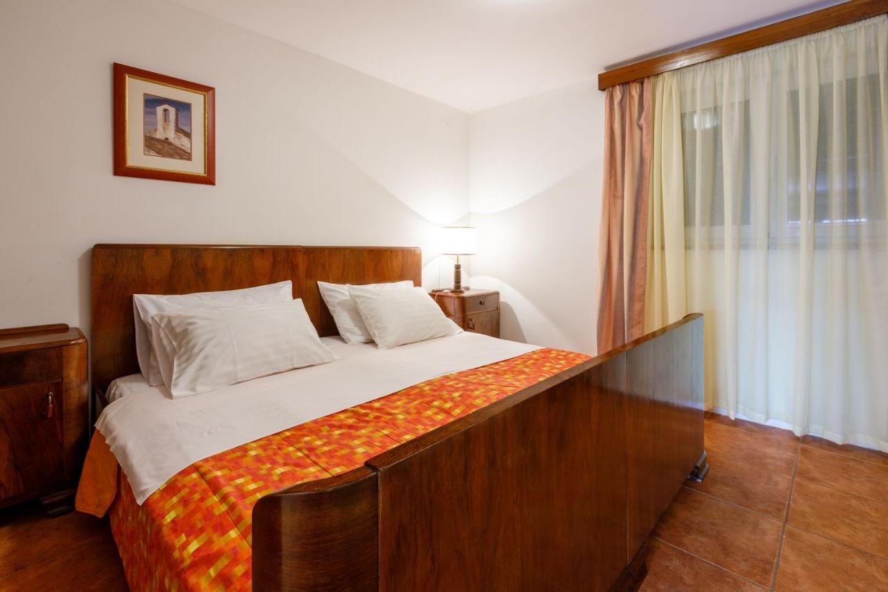 Apartments Loncaric Crikvenica Buitenkant foto